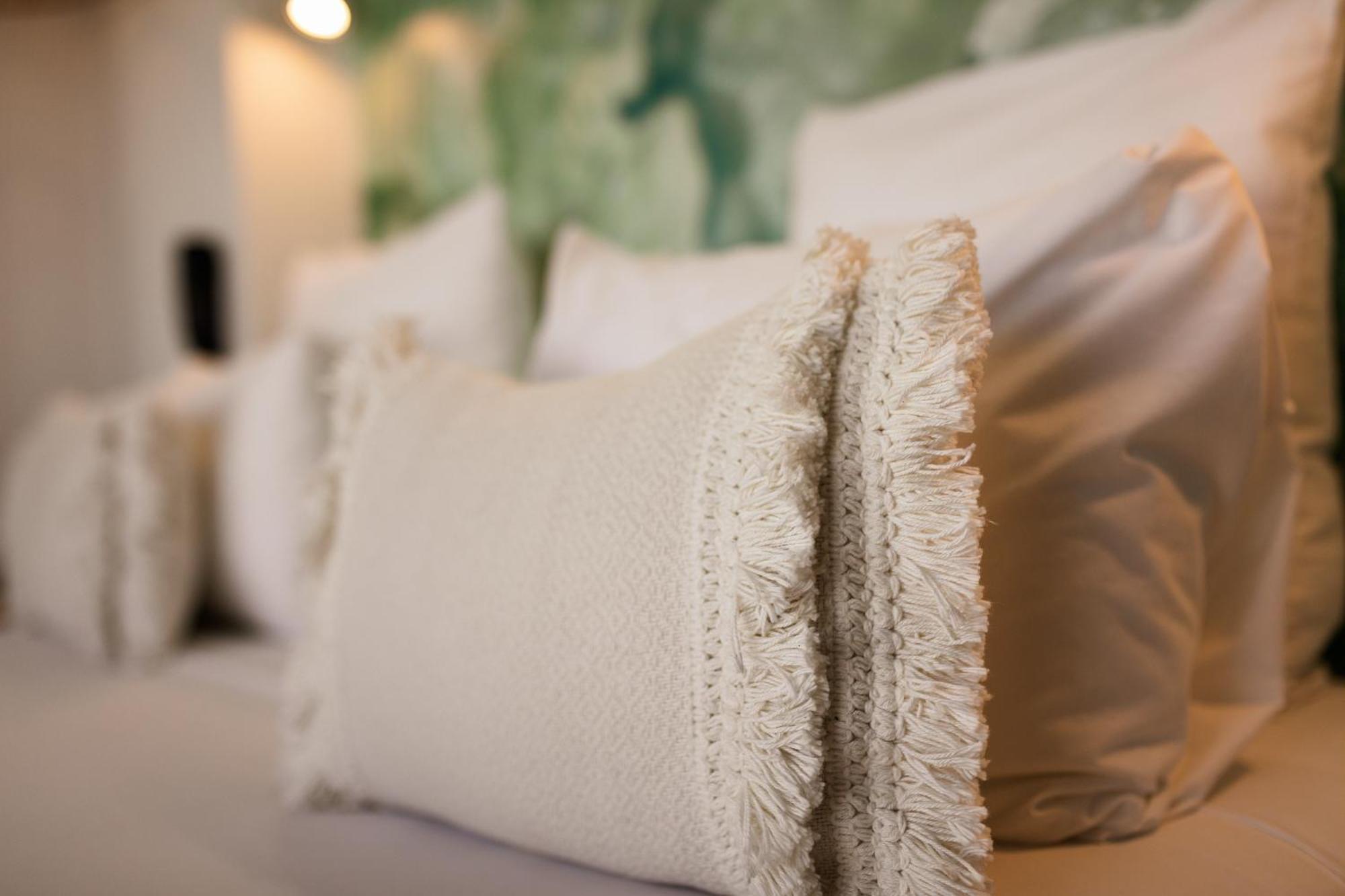 Hotel Les Sables - Urban Style - By Logis Hotels Canet-en-Roussillon Eksteriør bilde